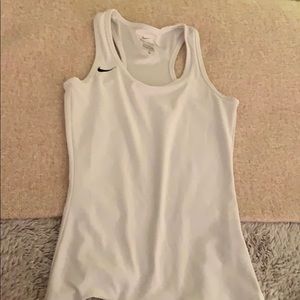 White nike tank